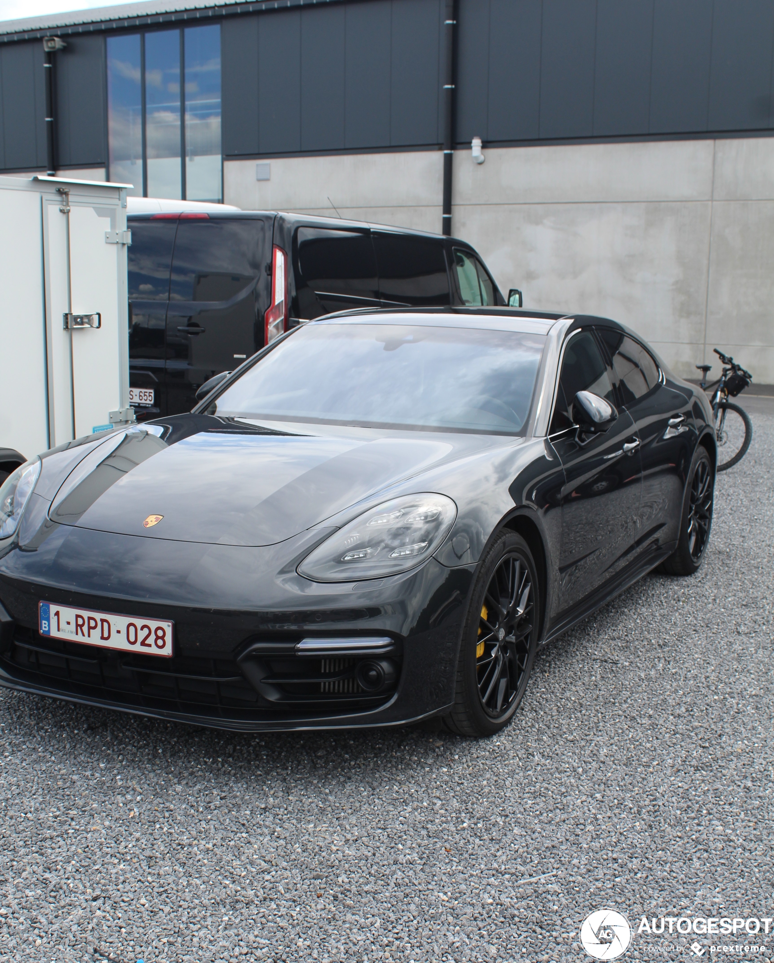 Porsche 971 Panamera Turbo