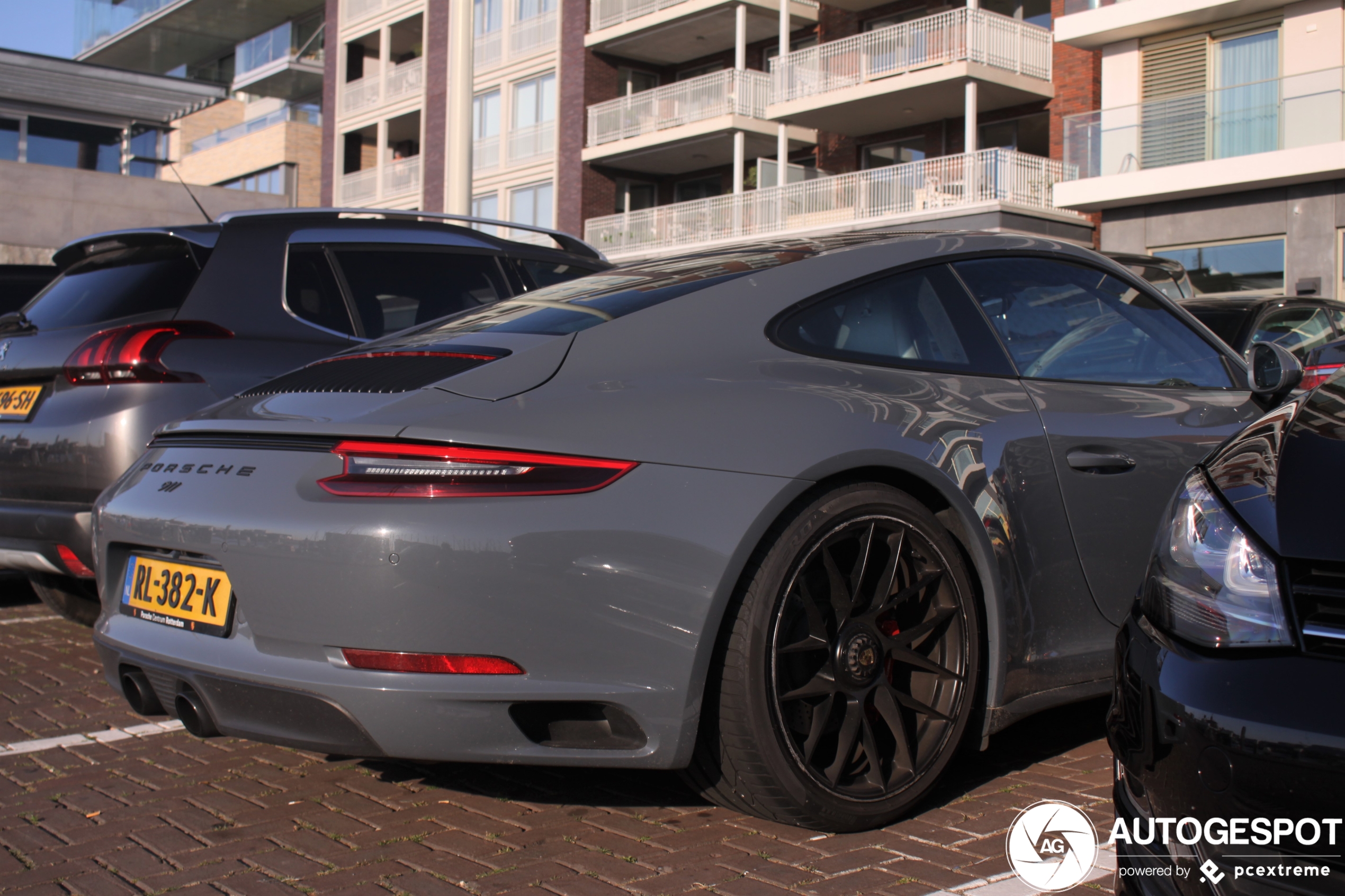 Porsche 991 Carrera GTS MkII