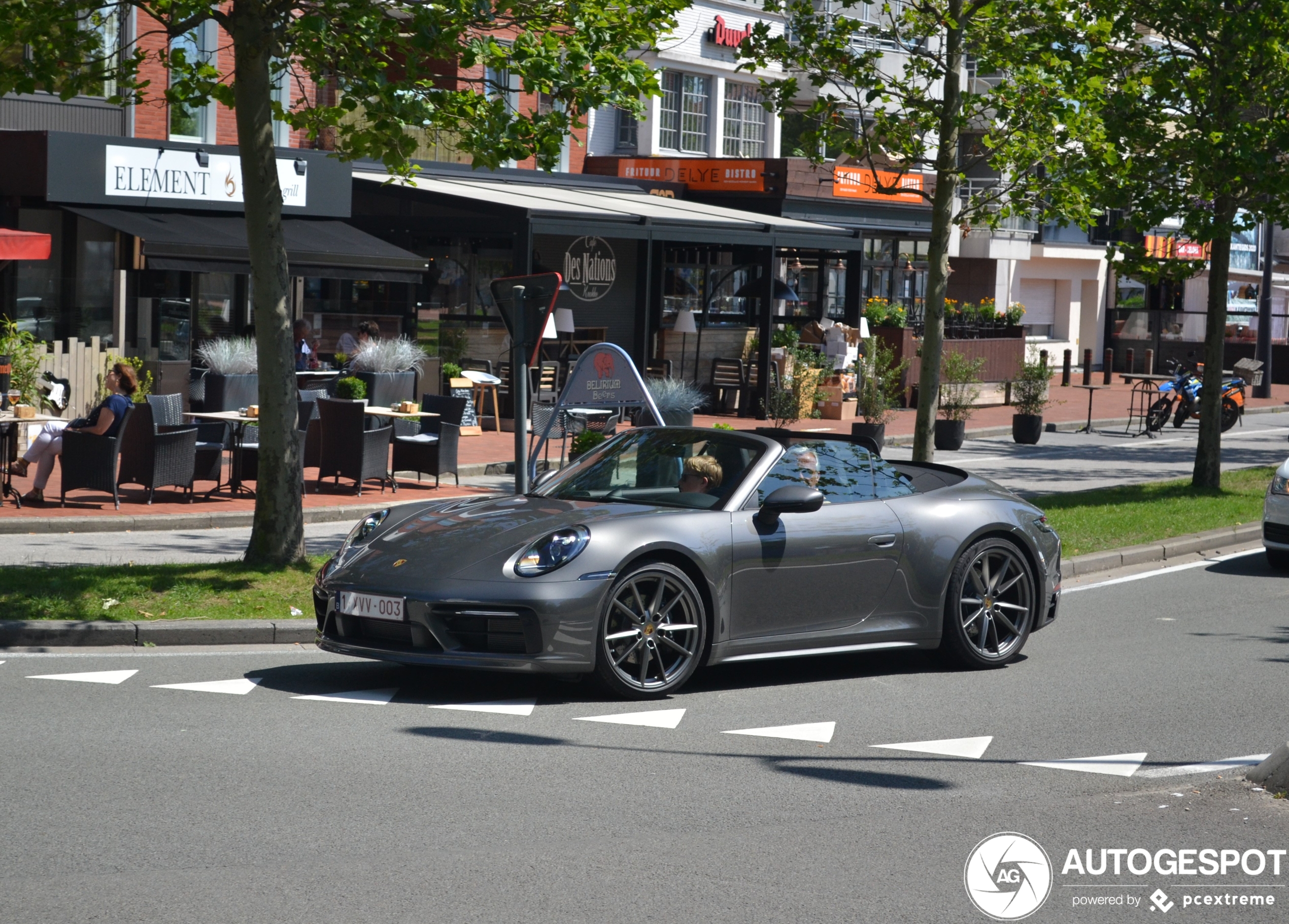 Porsche 992 Carrera 4S Cabriolet