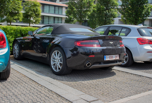 Aston Martin V8 Vantage Roadster