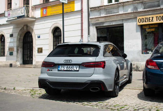 Audi RS6 Avant C8