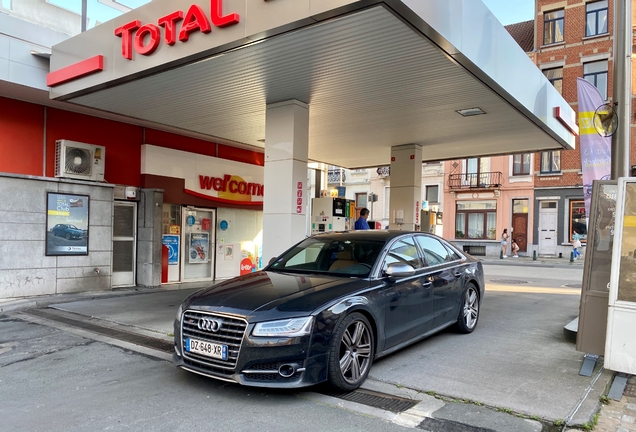 Audi S8 D4 2014