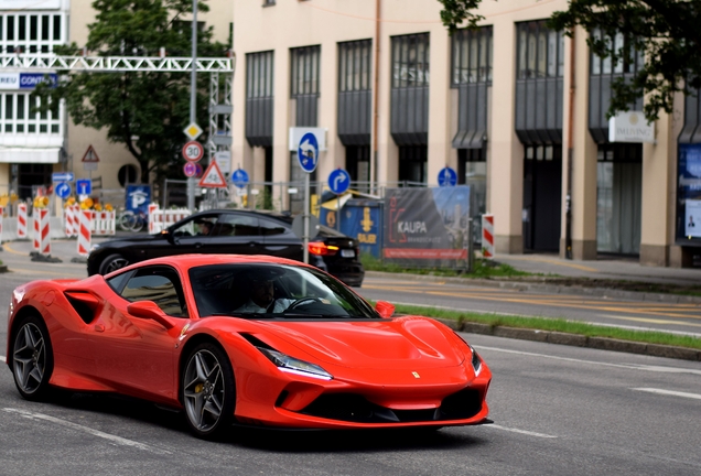 Ferrari F8 Tributo