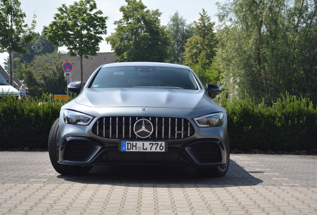 Mercedes-AMG GT 63 S X290