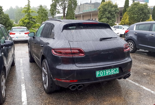 Porsche 95B Macan GTS