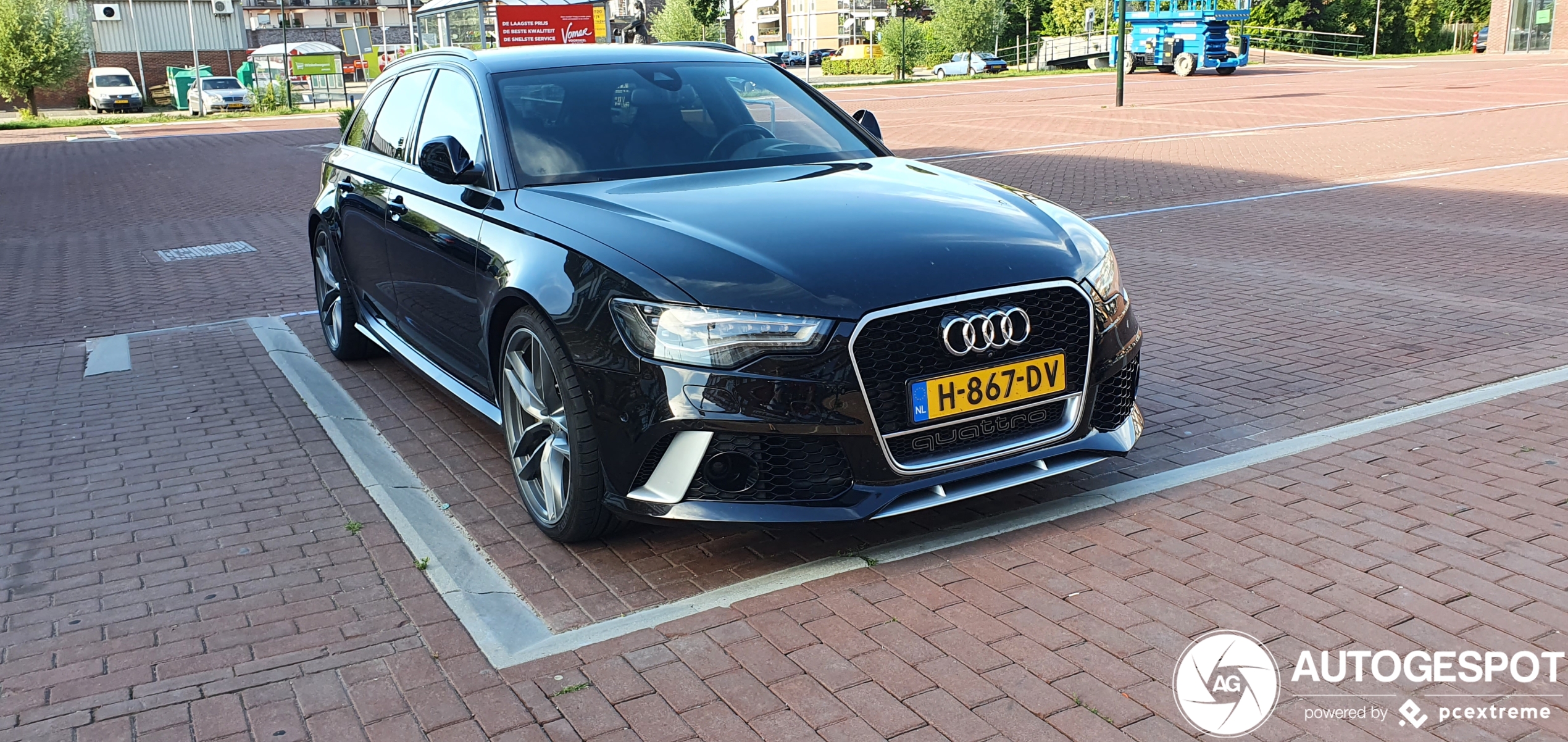 Audi RS6 Avant C7