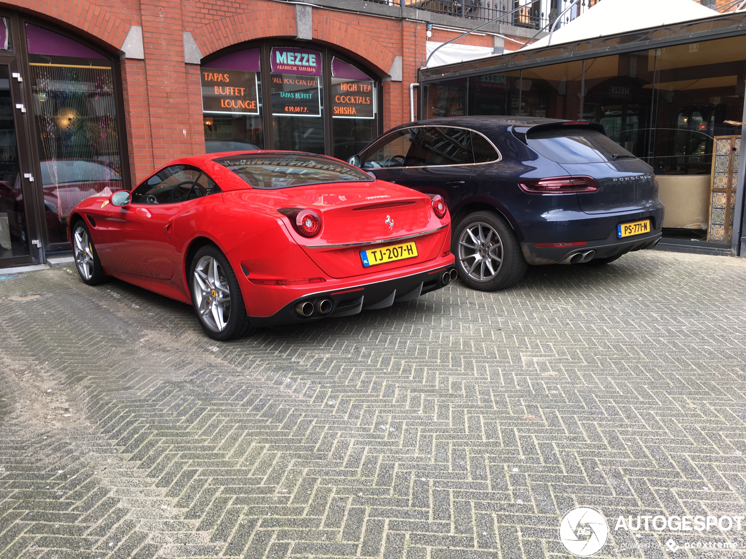 Ferrari California T