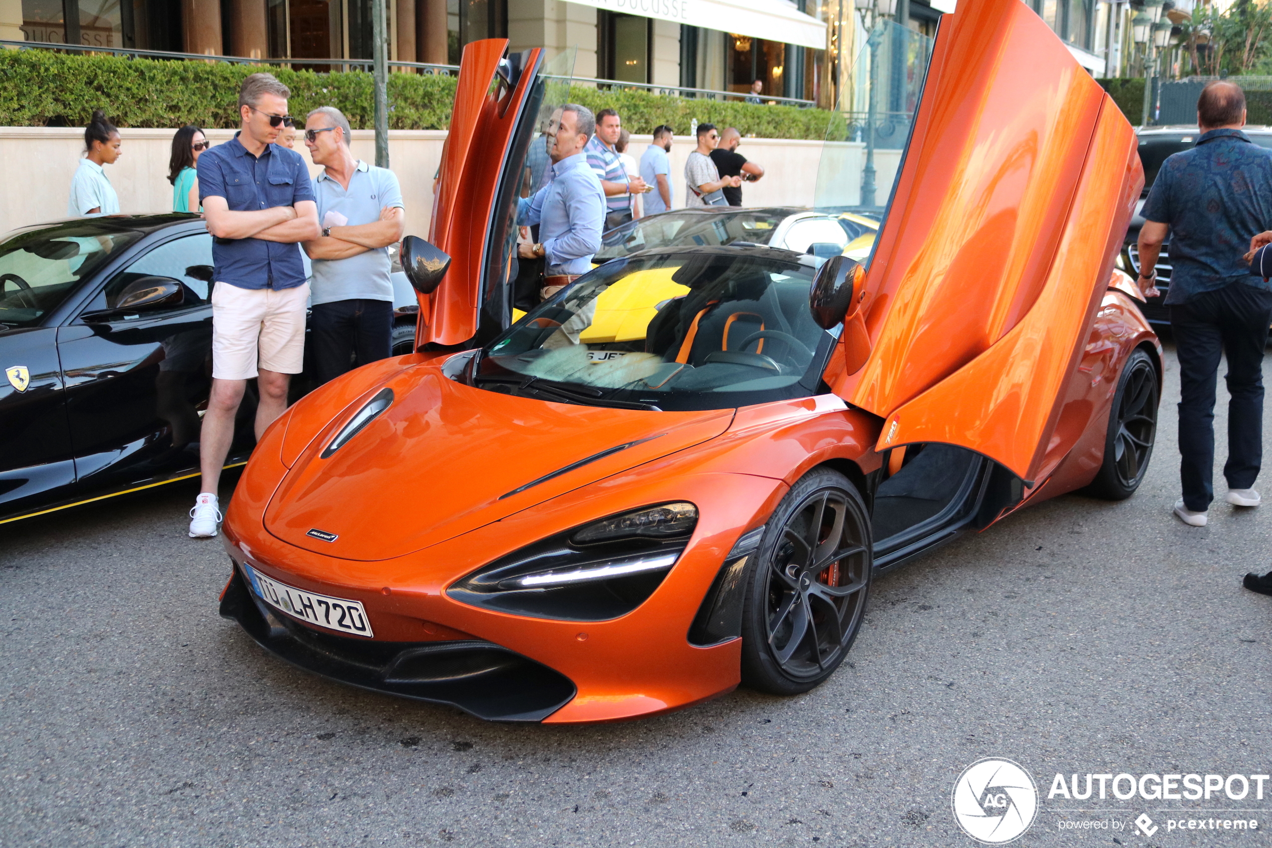 McLaren 720S Spider