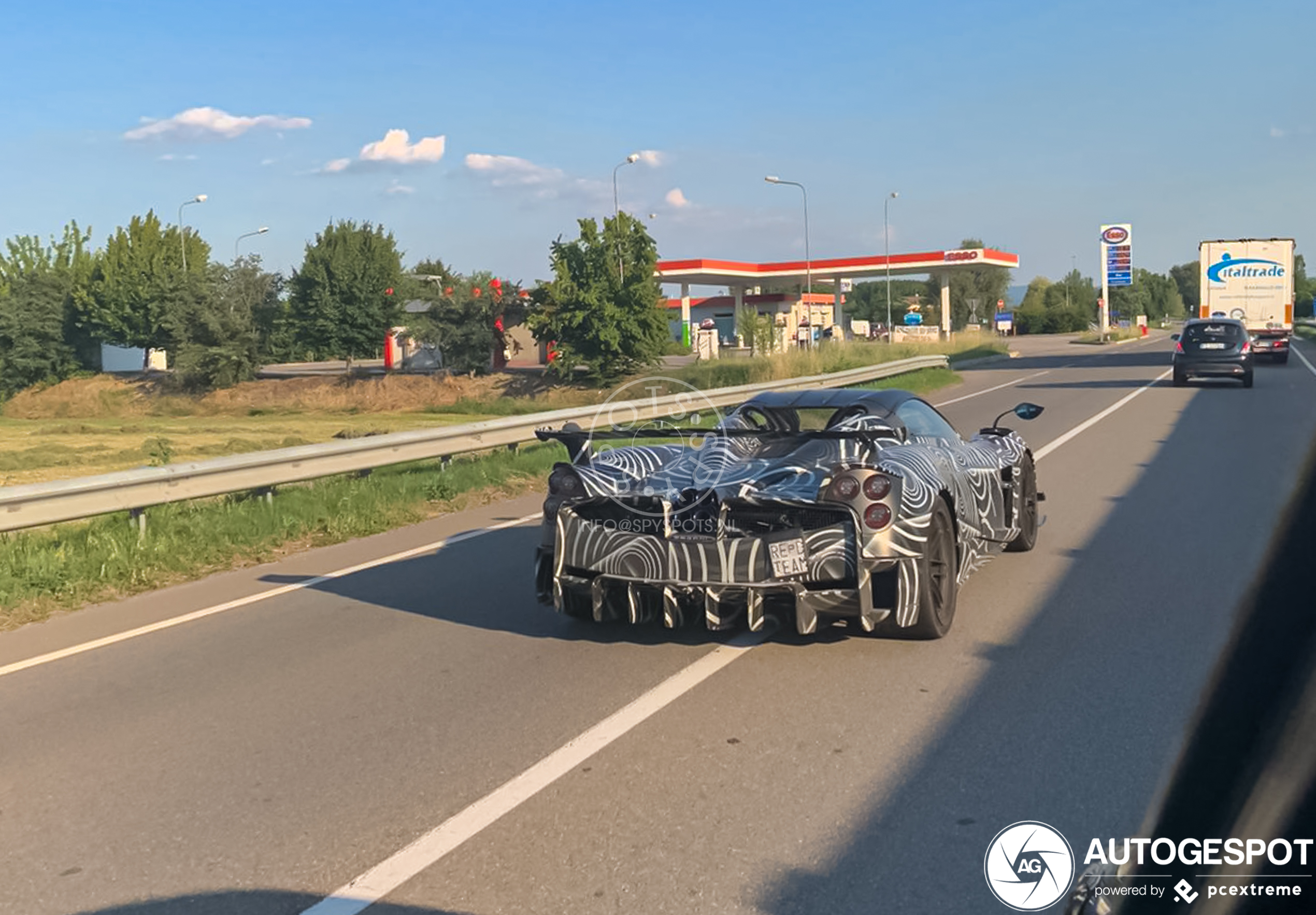 Pagani Huayra Roadster BC