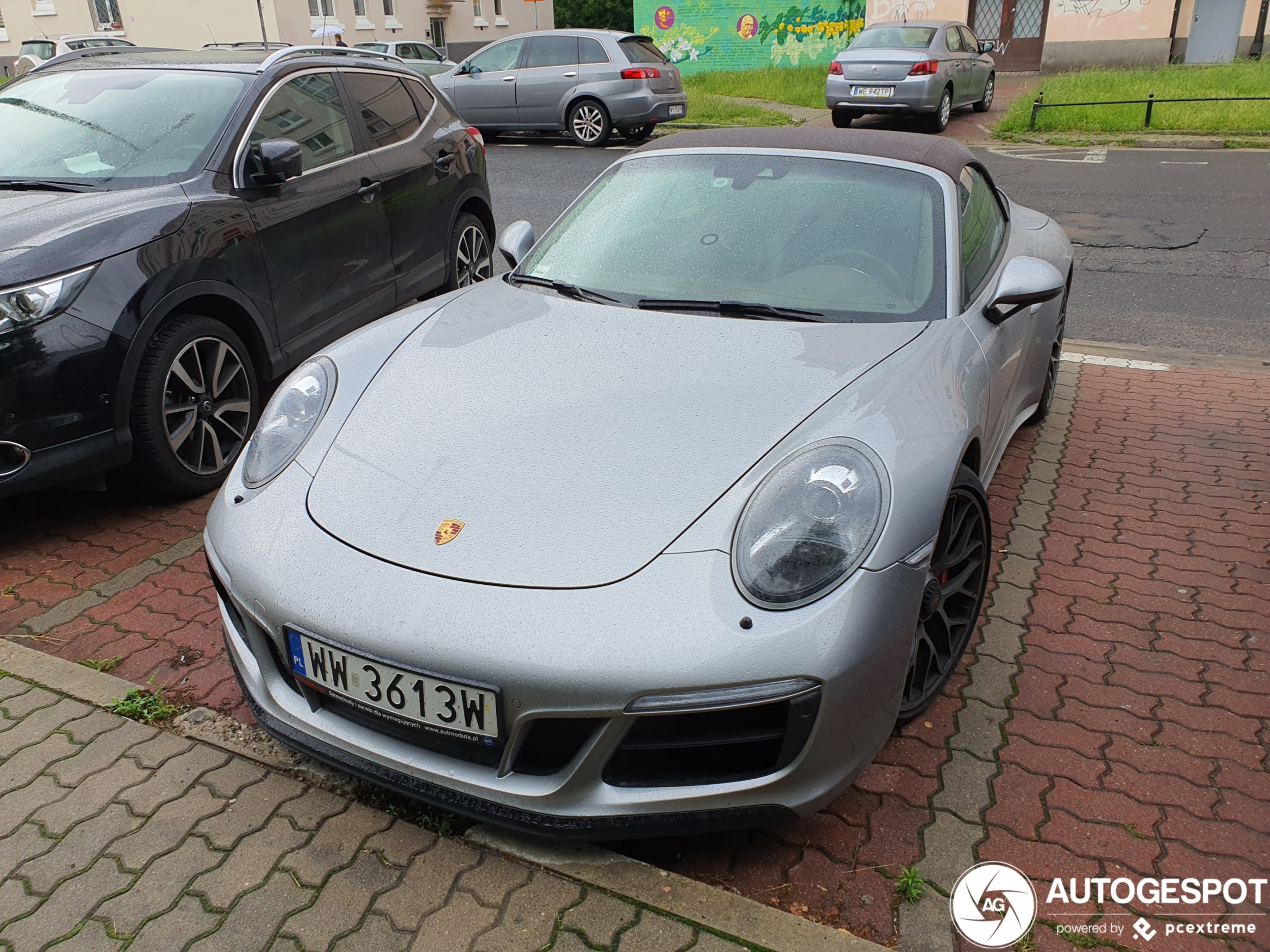 Porsche 991 Carrera 4 GTS Cabriolet MkII