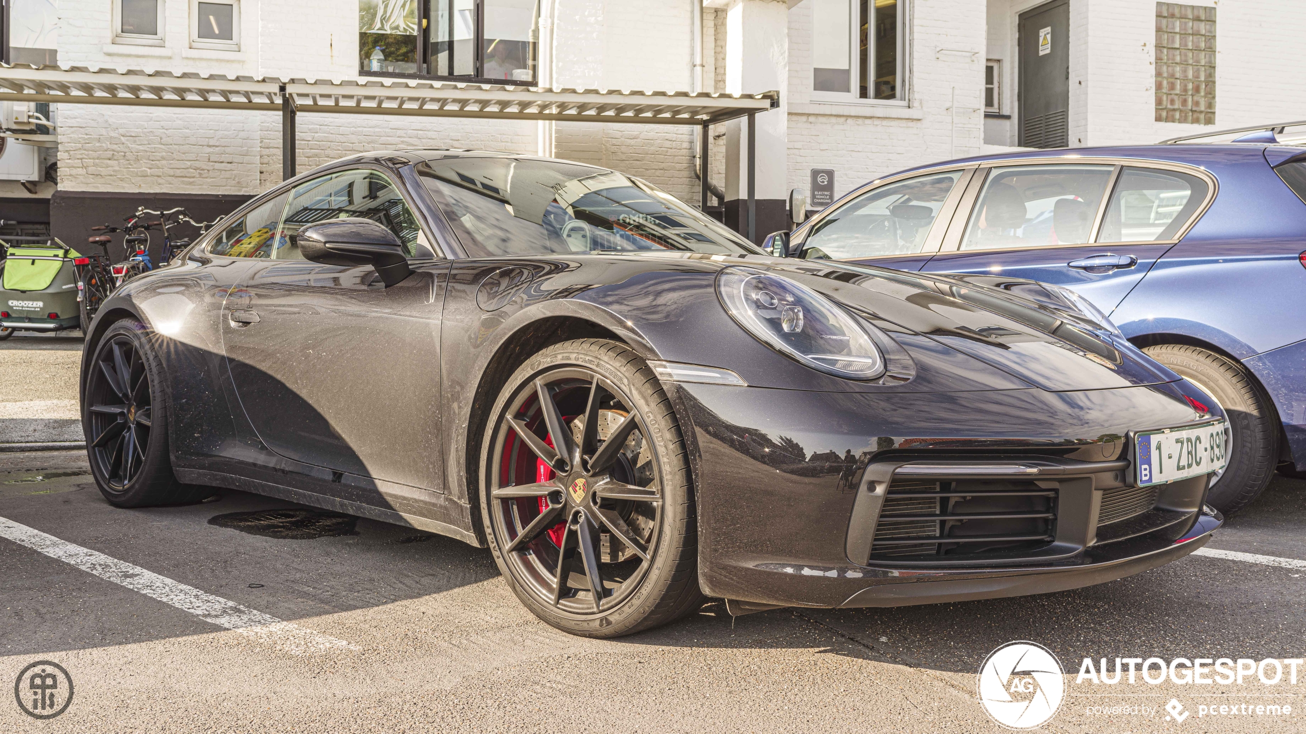 Porsche 992 Carrera 4S