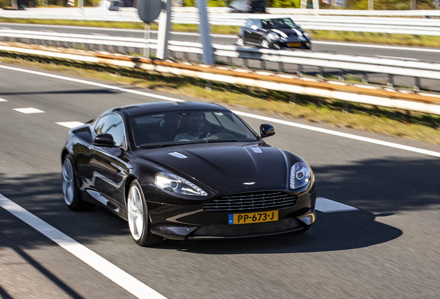 Aston Martin DB9 2013