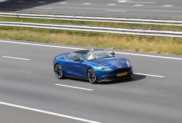 Aston Martin Vanquish S Volante 2017