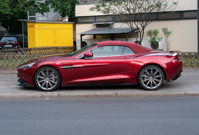 Aston Martin Vanquish Volante