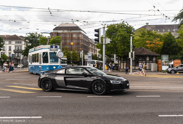 Audi R8 V10 Plus 2015