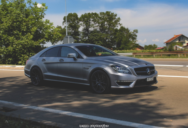 Mercedes-Benz CLS 63 AMG C218