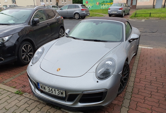 Porsche 991 Carrera 4 GTS Cabriolet MkII