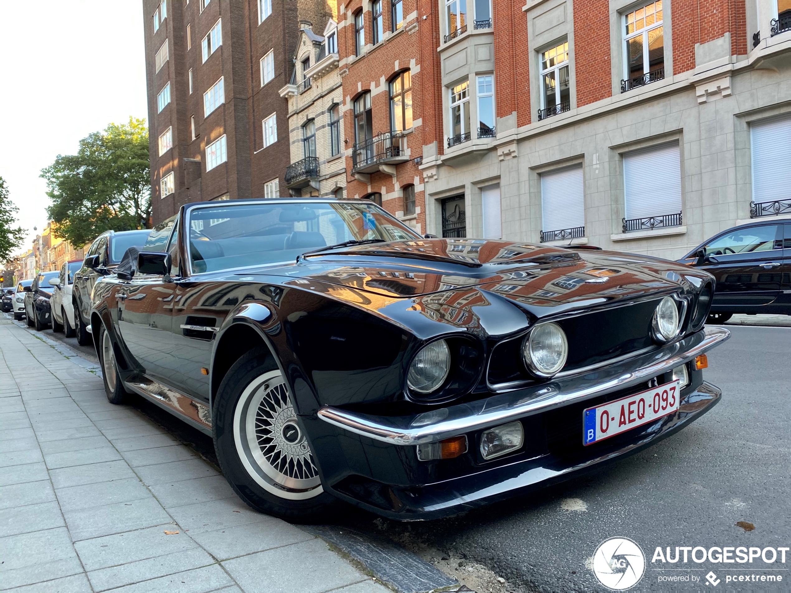 Aston Martin V8 Vantage Volante 1986-1989