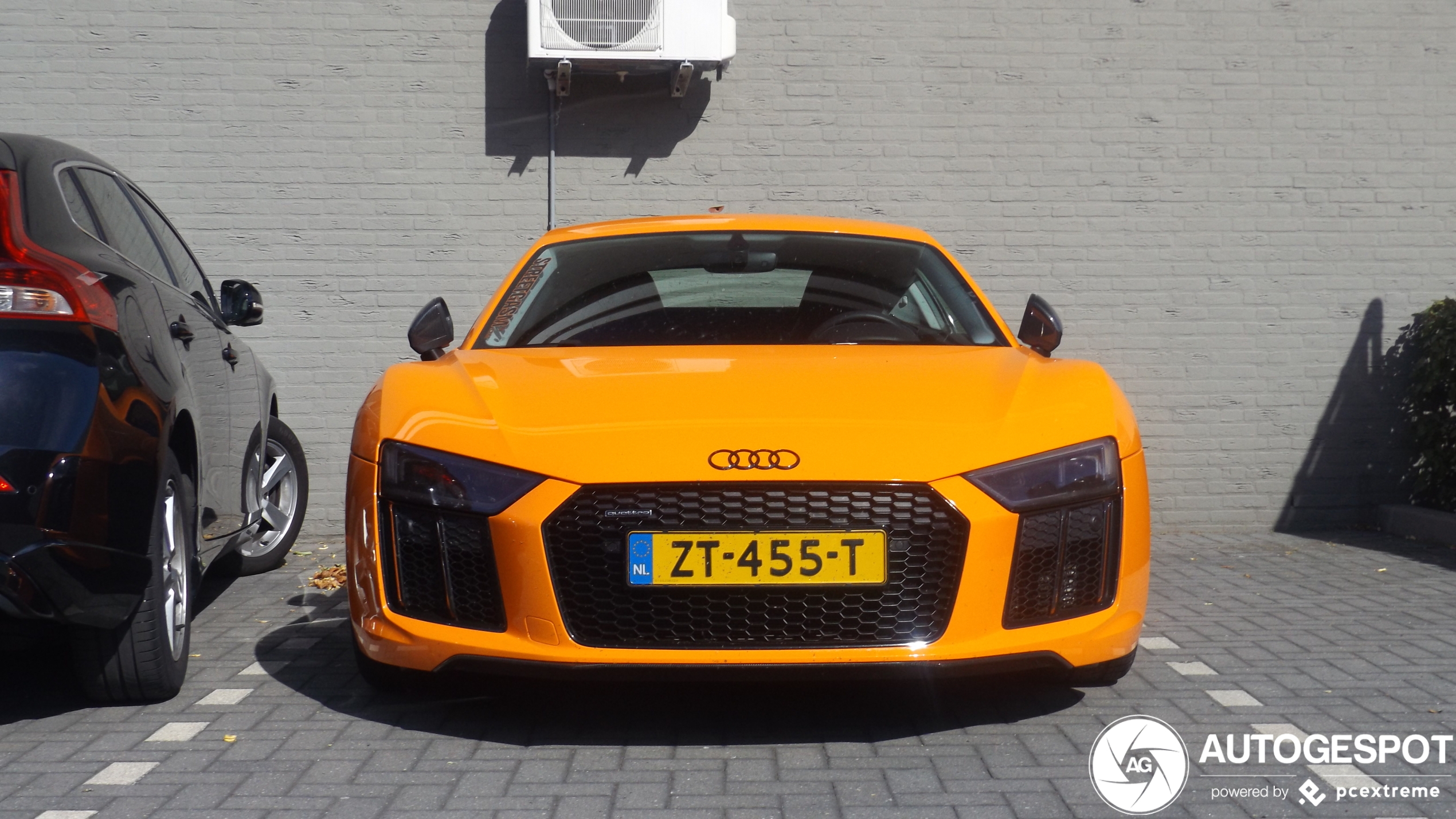 Audi R8 V10 Plus 2015