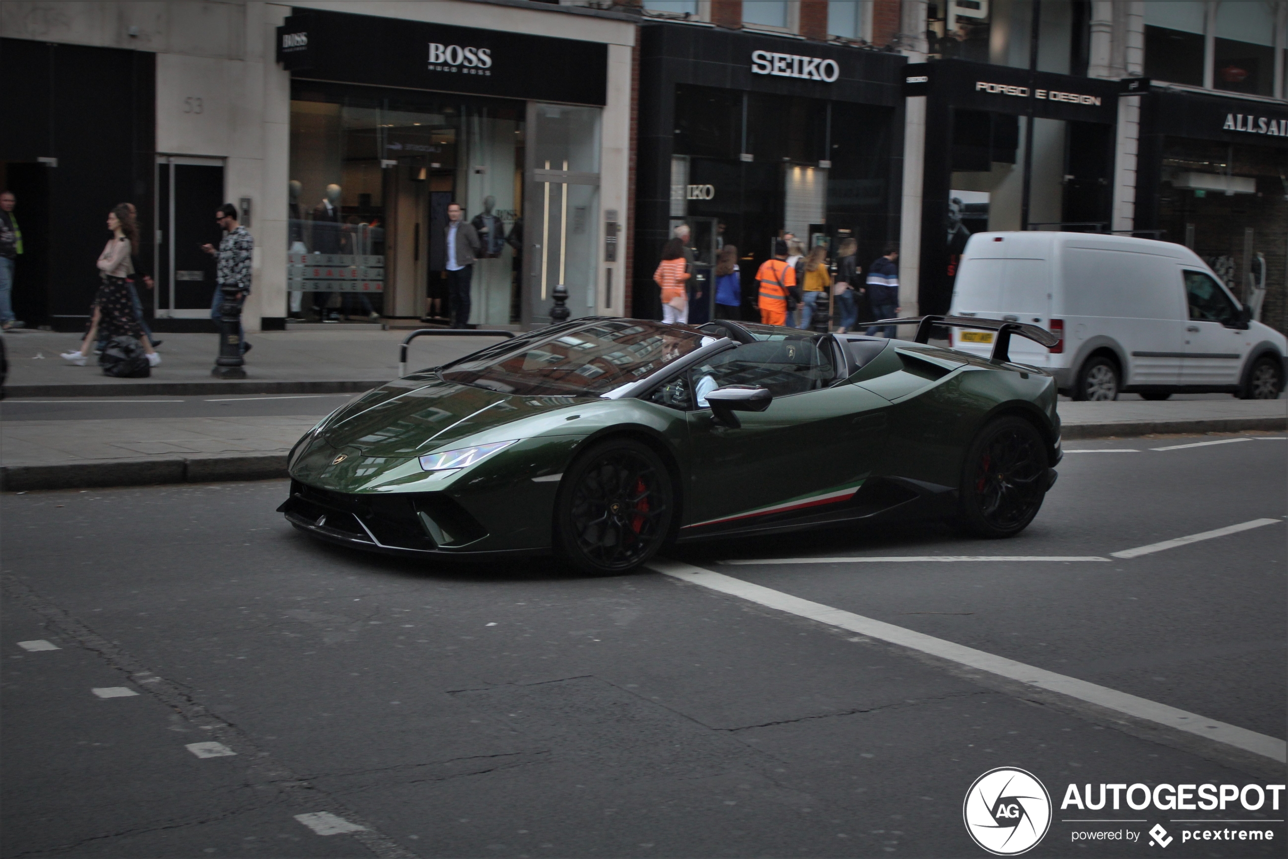 Lamborghini Huracán LP640-4 Performante Spyder