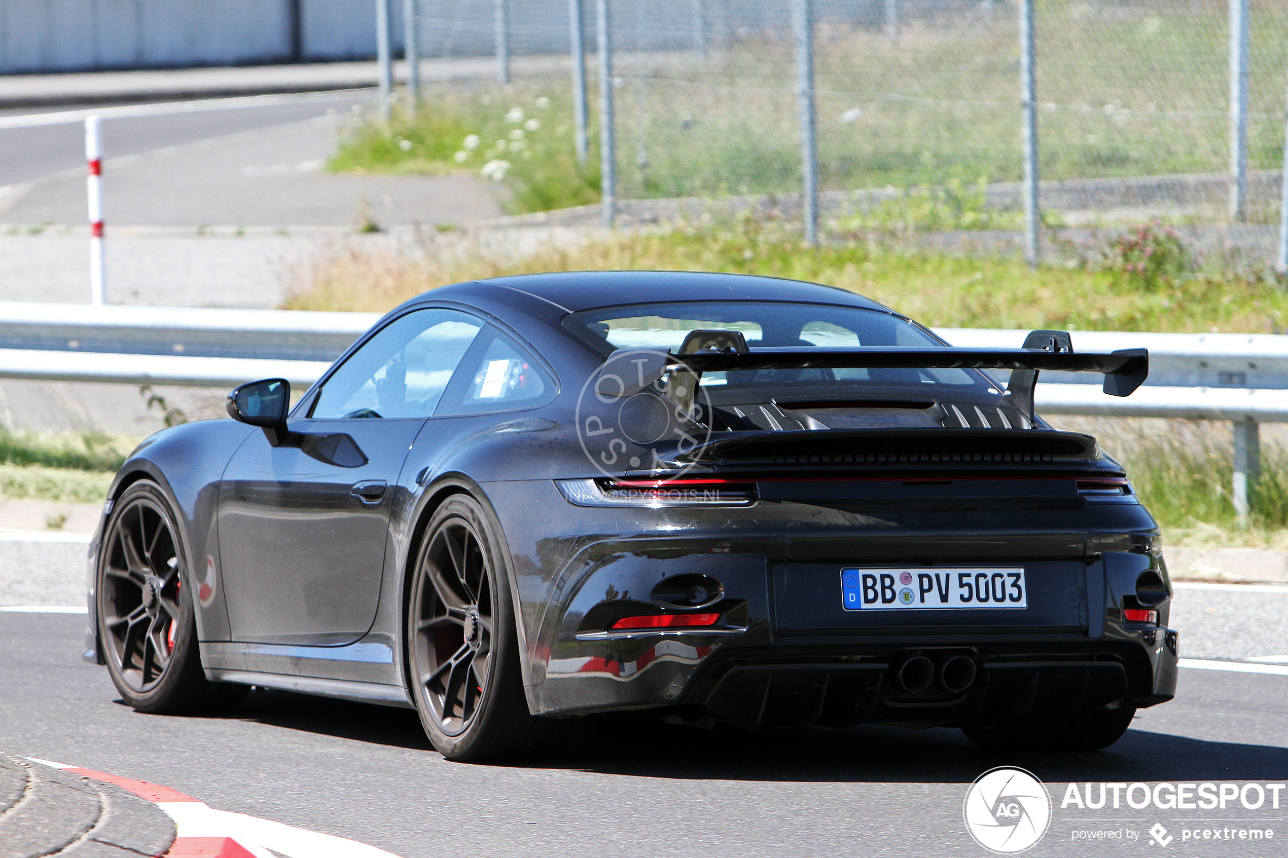 Porsche 992 GT3 in groten getale aanwezig op de Nürburgring