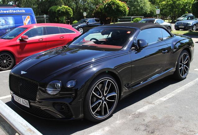 Bentley Continental GTC 2019