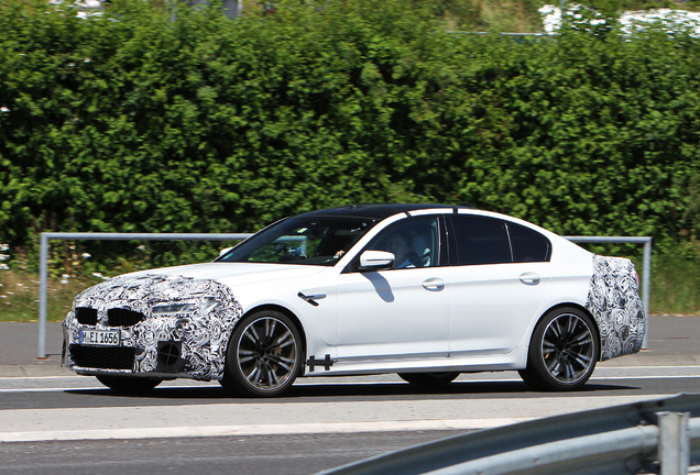 BMW M5 F90 2021