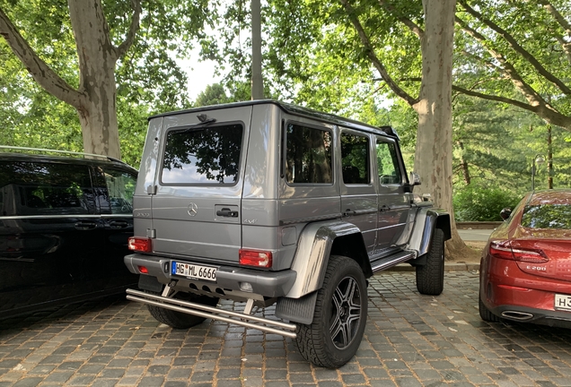 Mercedes-Benz G 500 4X4²