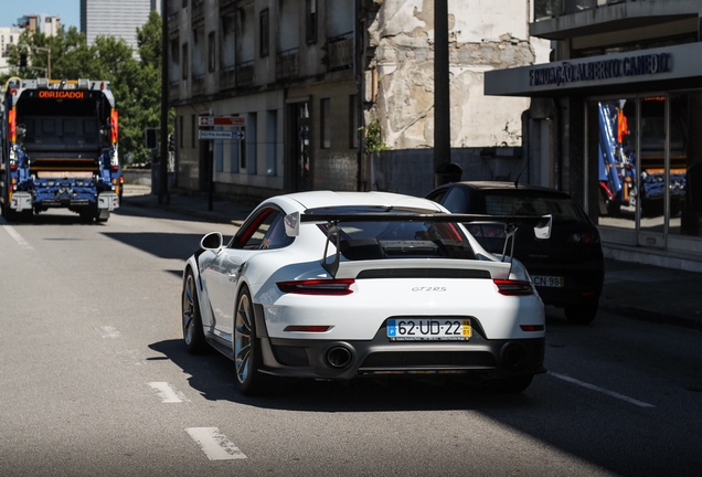 Porsche 991 GT2 RS