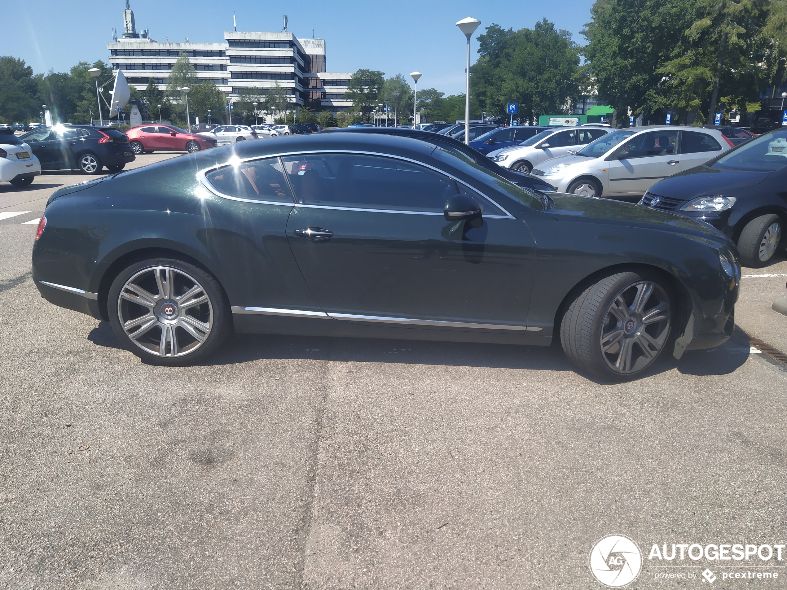 Bentley Continental GT V8