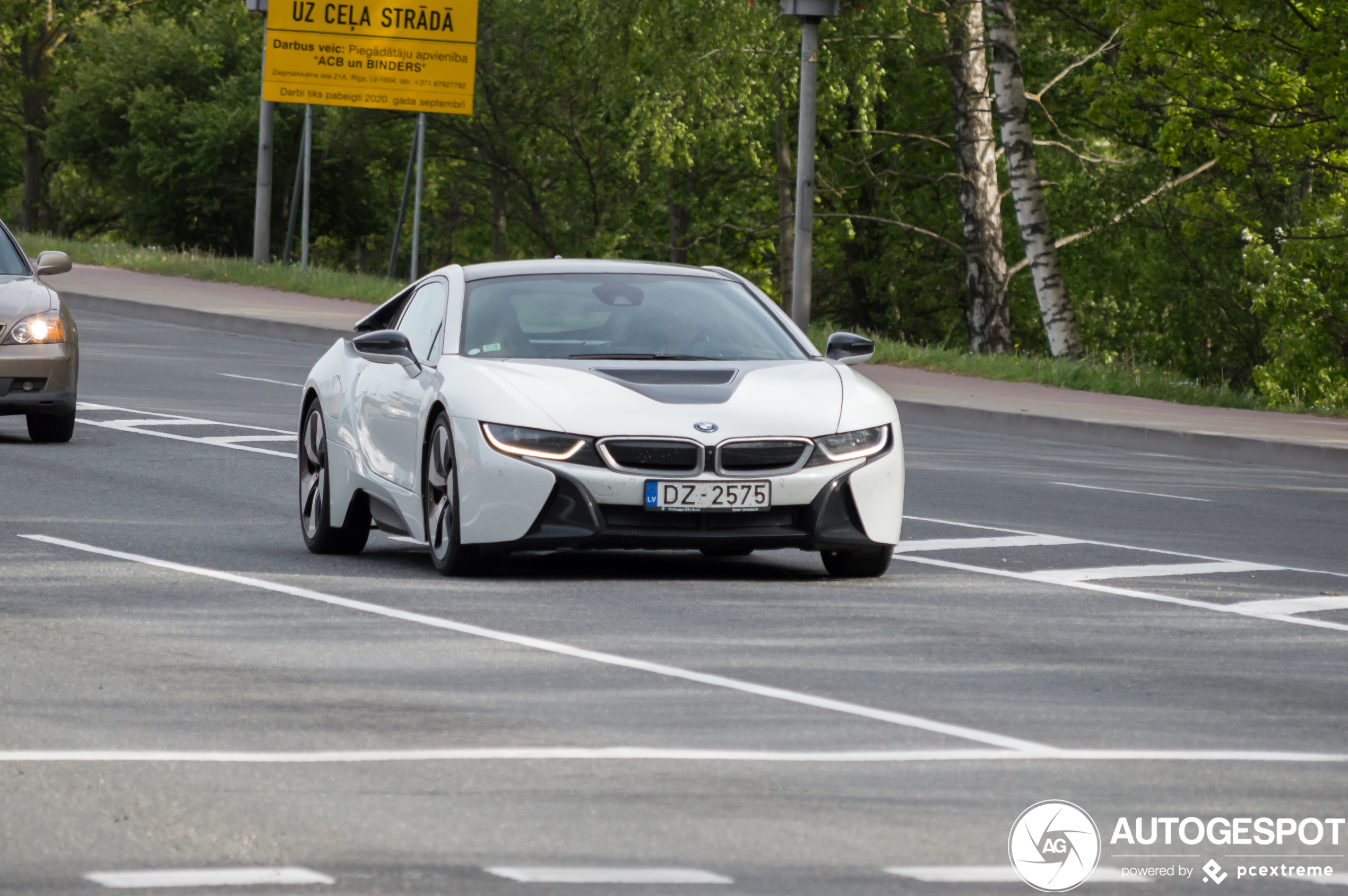 BMW i8