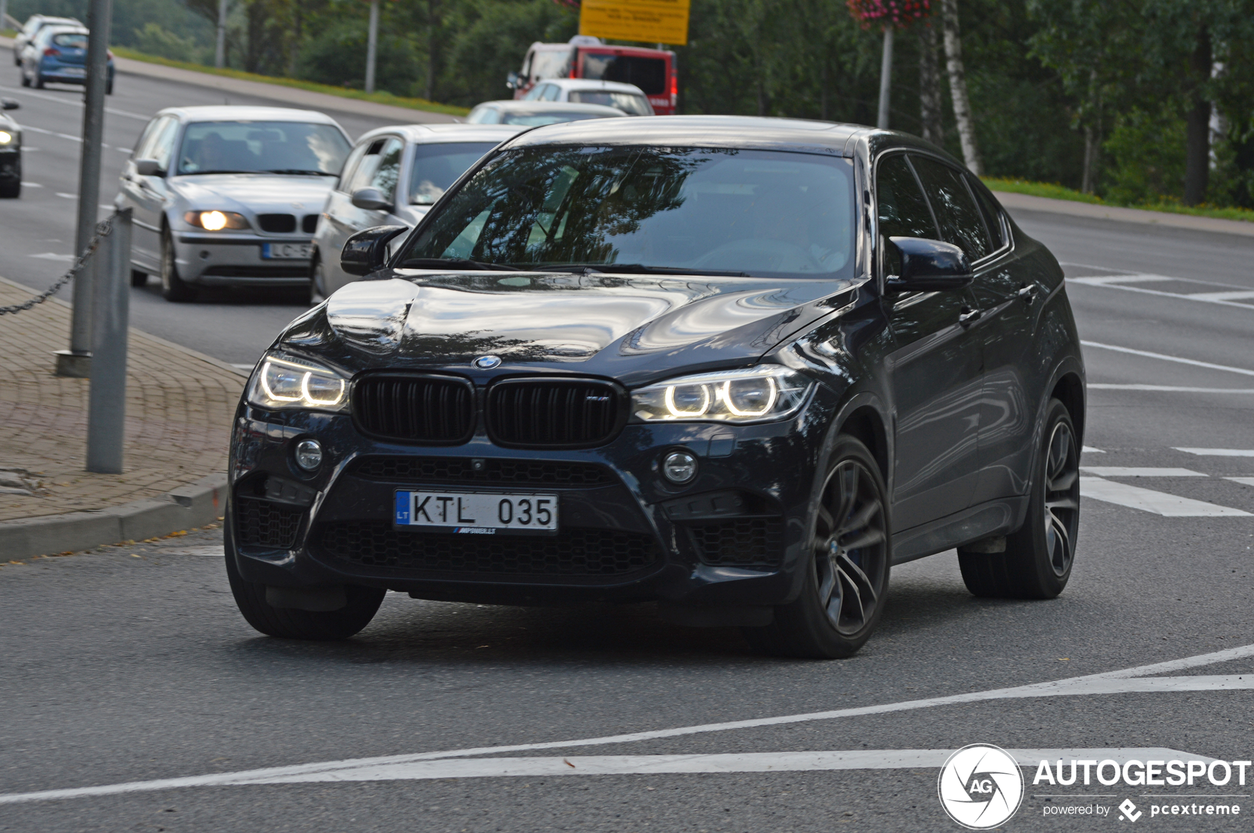 BMW X6 M F86