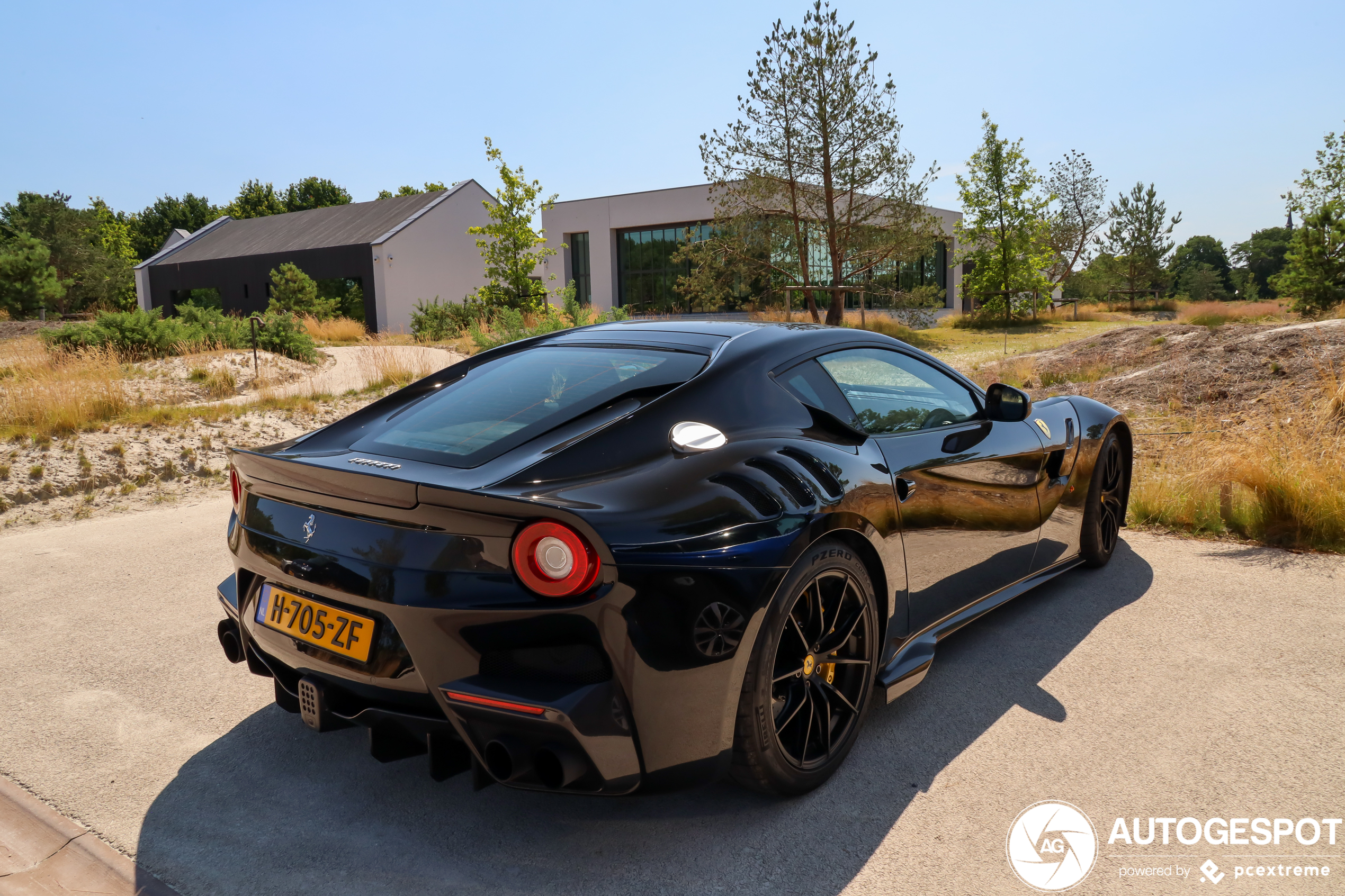 Ferrari F12tdf