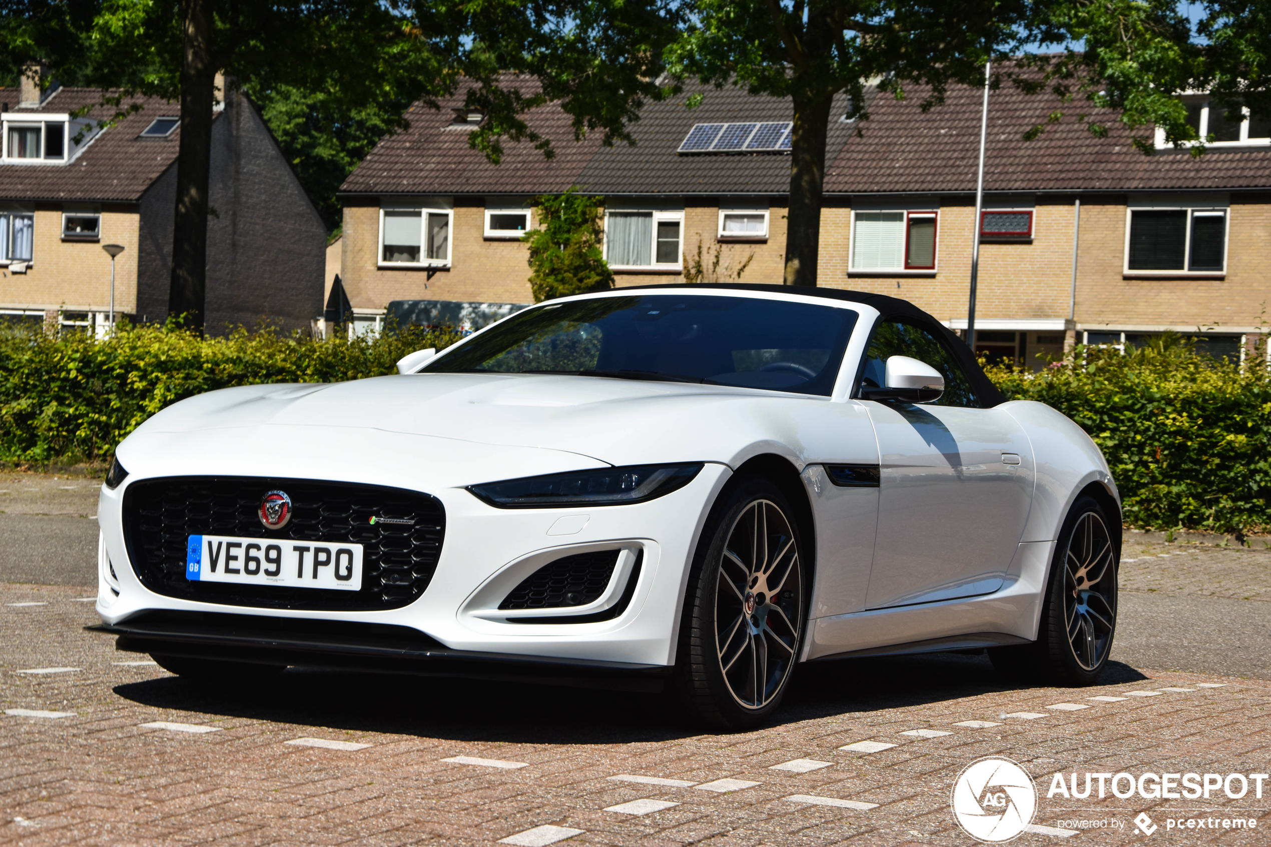 Jaguar F-TYPE P450 Convertible 2020