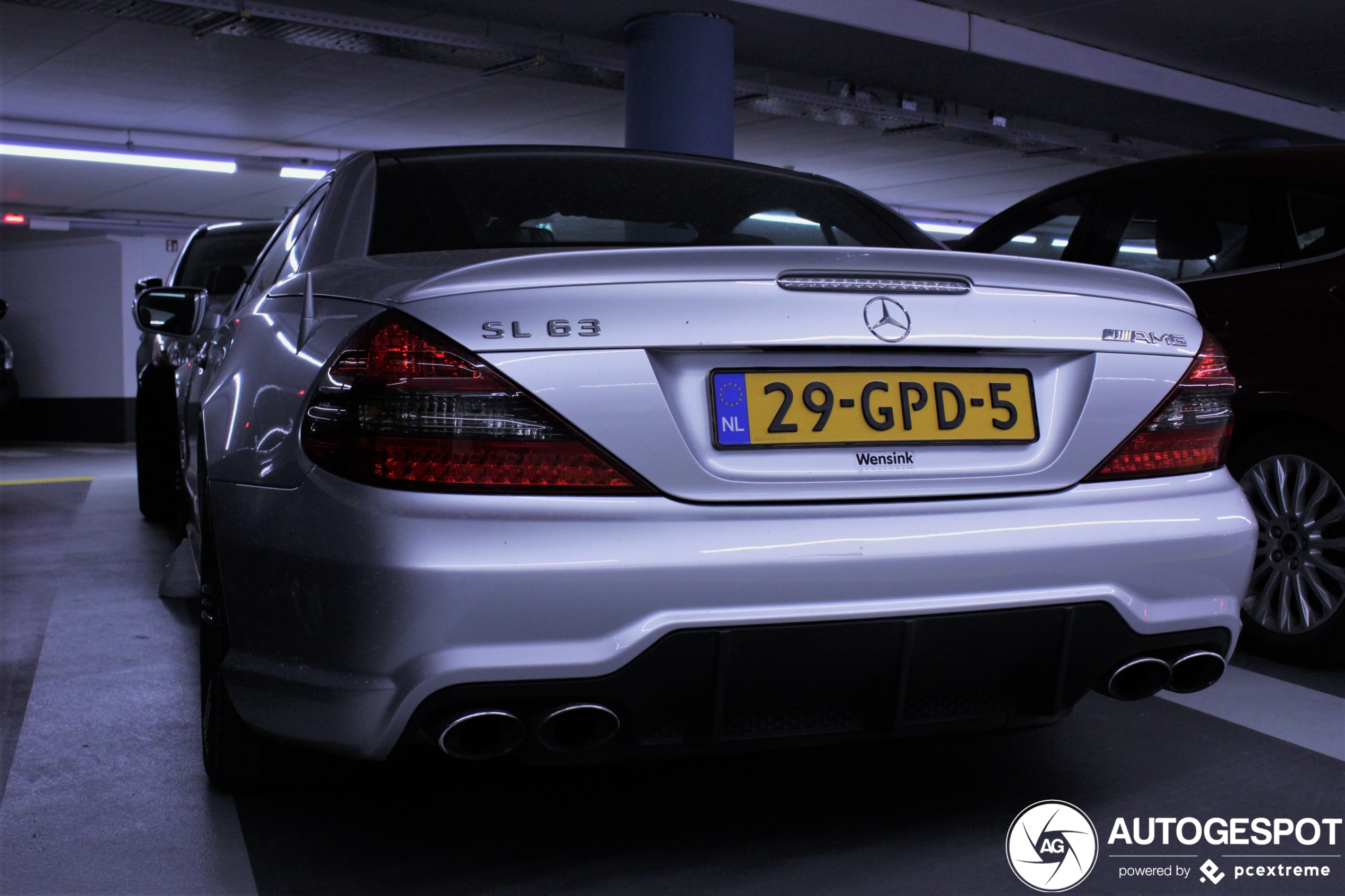 Mercedes-Benz SL 63 AMG