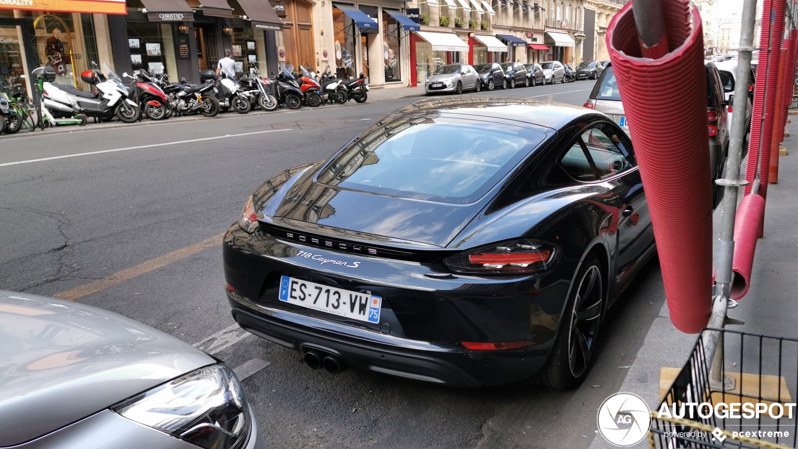 Porsche 718 Cayman S