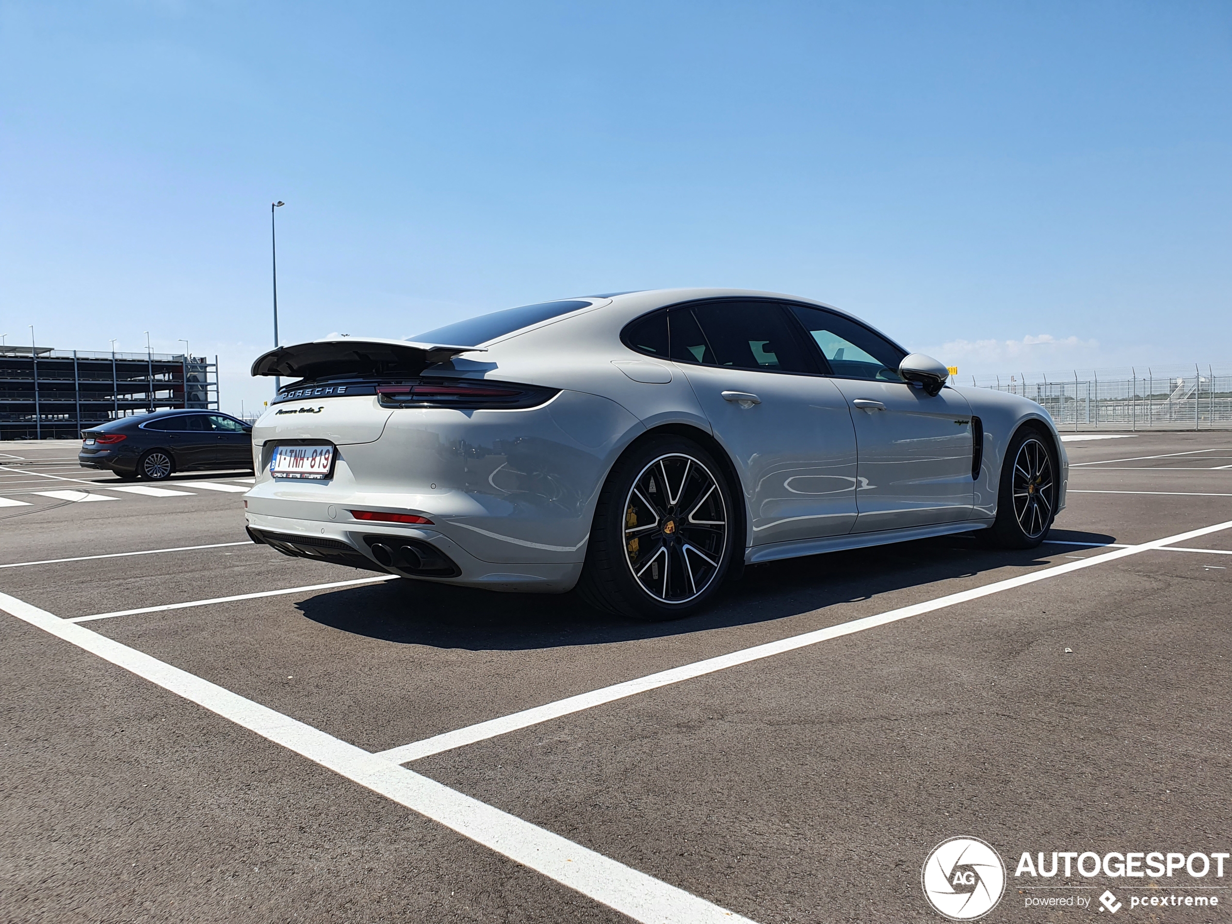 Porsche 971 Panamera Turbo S E-Hybrid