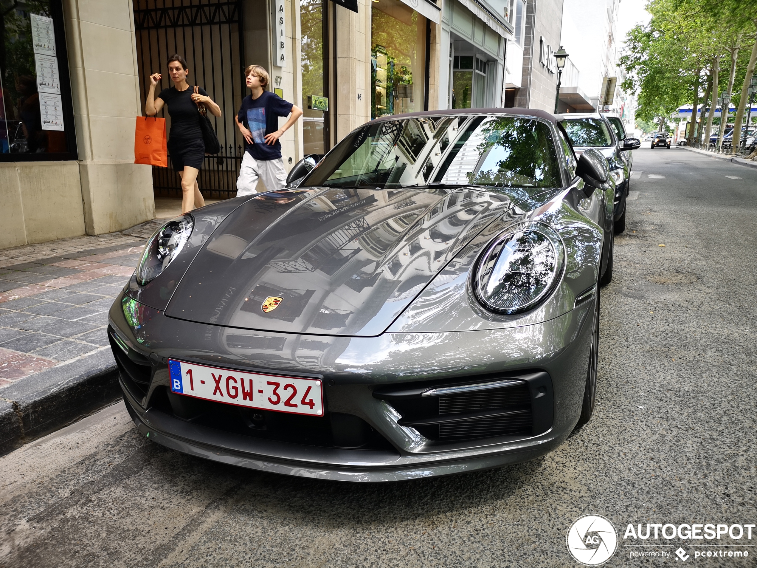 Porsche 992 Carrera 4S Cabriolet