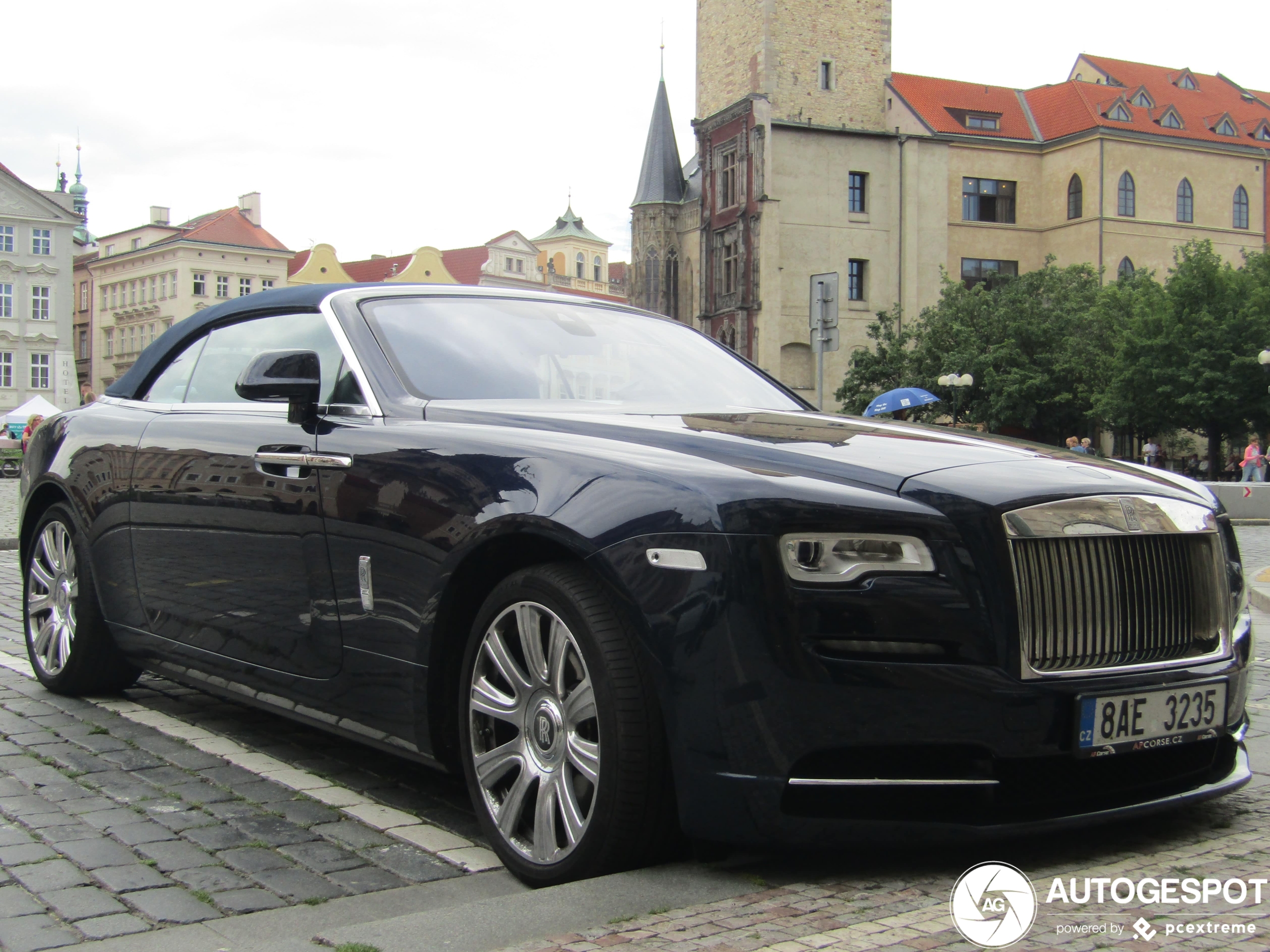 Rolls-Royce Dawn