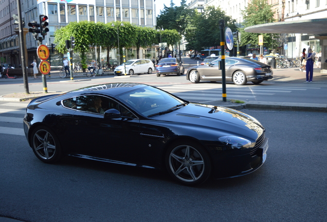 Aston Martin V8 Vantage S