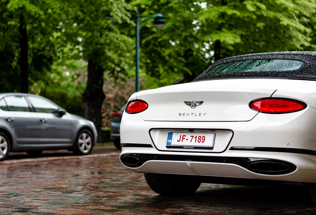 Bentley Continental GTC 2019