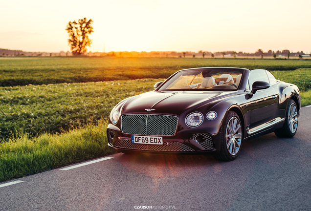 Bentley Continental GTC V8 2020