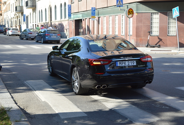 Maserati Quattroporte S Q4 2013