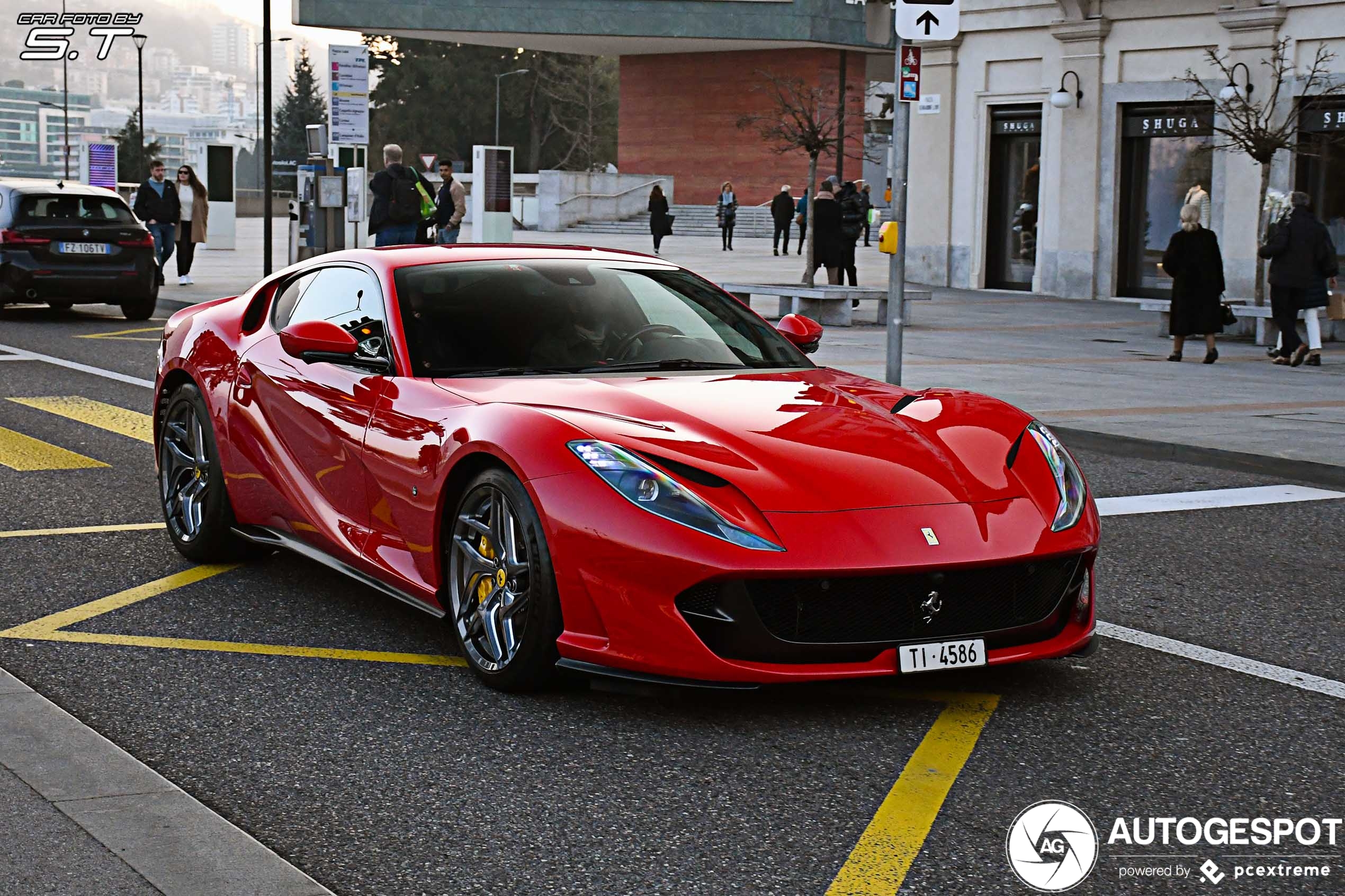 Ferrari 812 Superfast