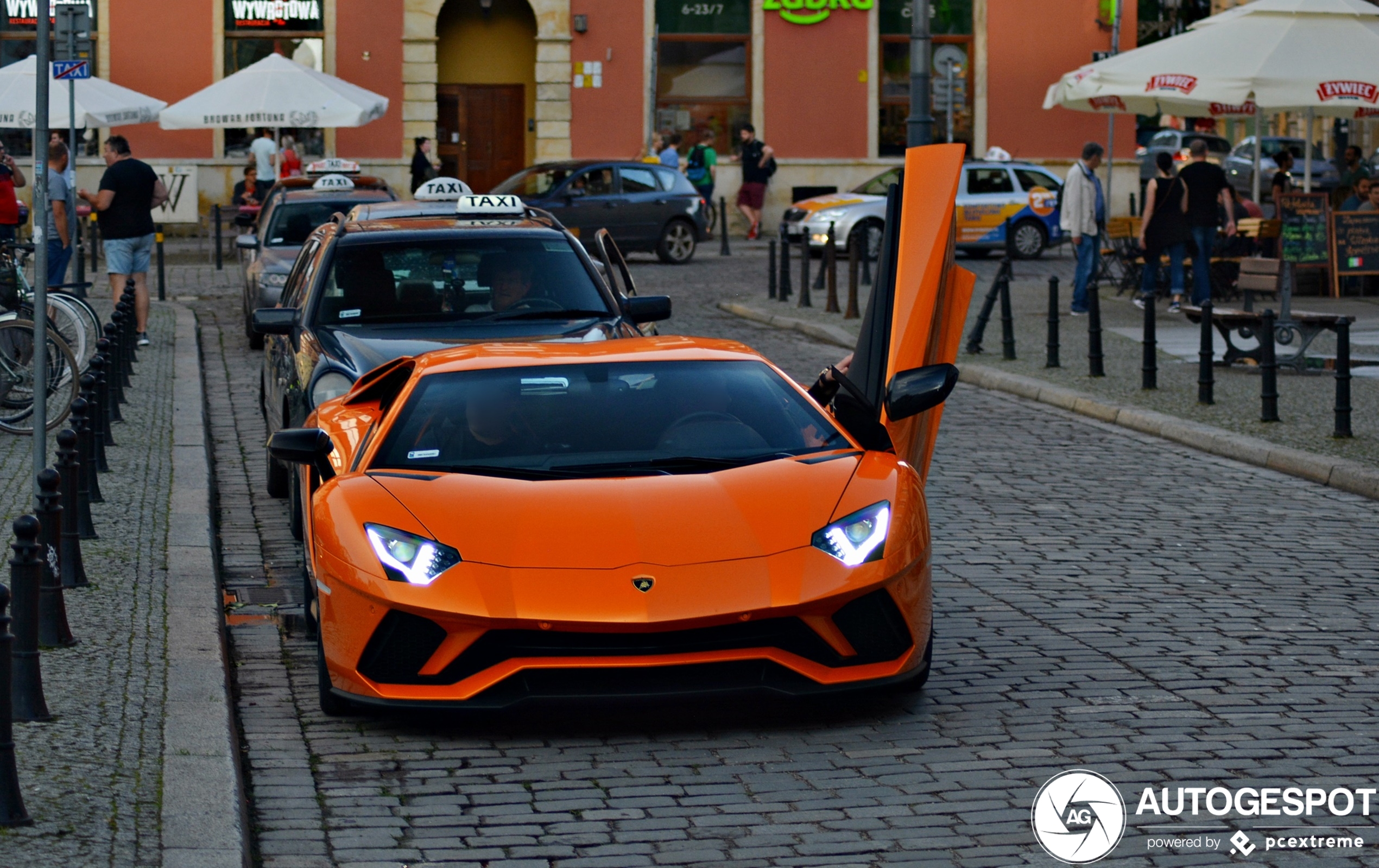 Lamborghini Aventador S LP740-4