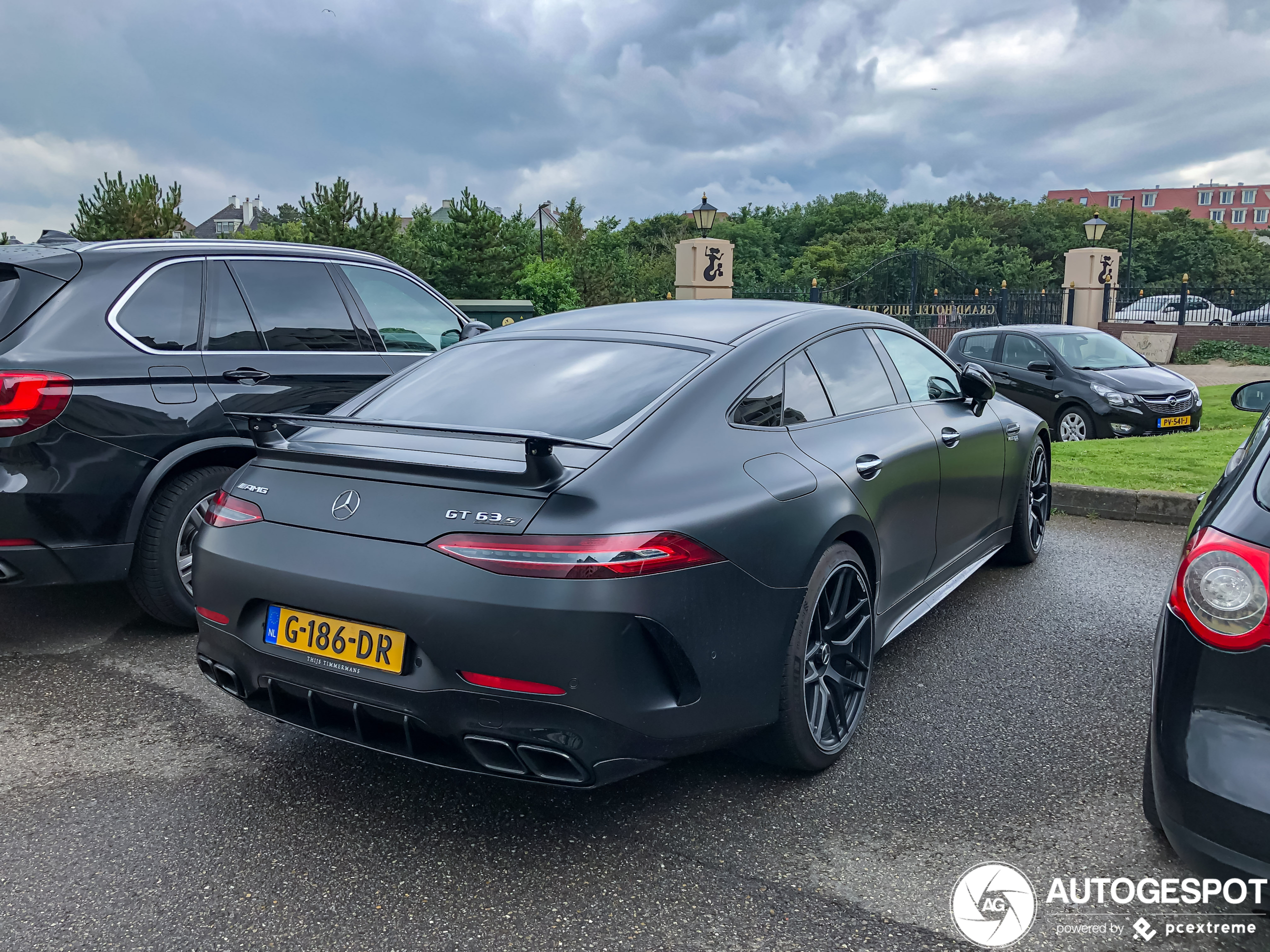 Mercedes-AMG GT 63 S X290