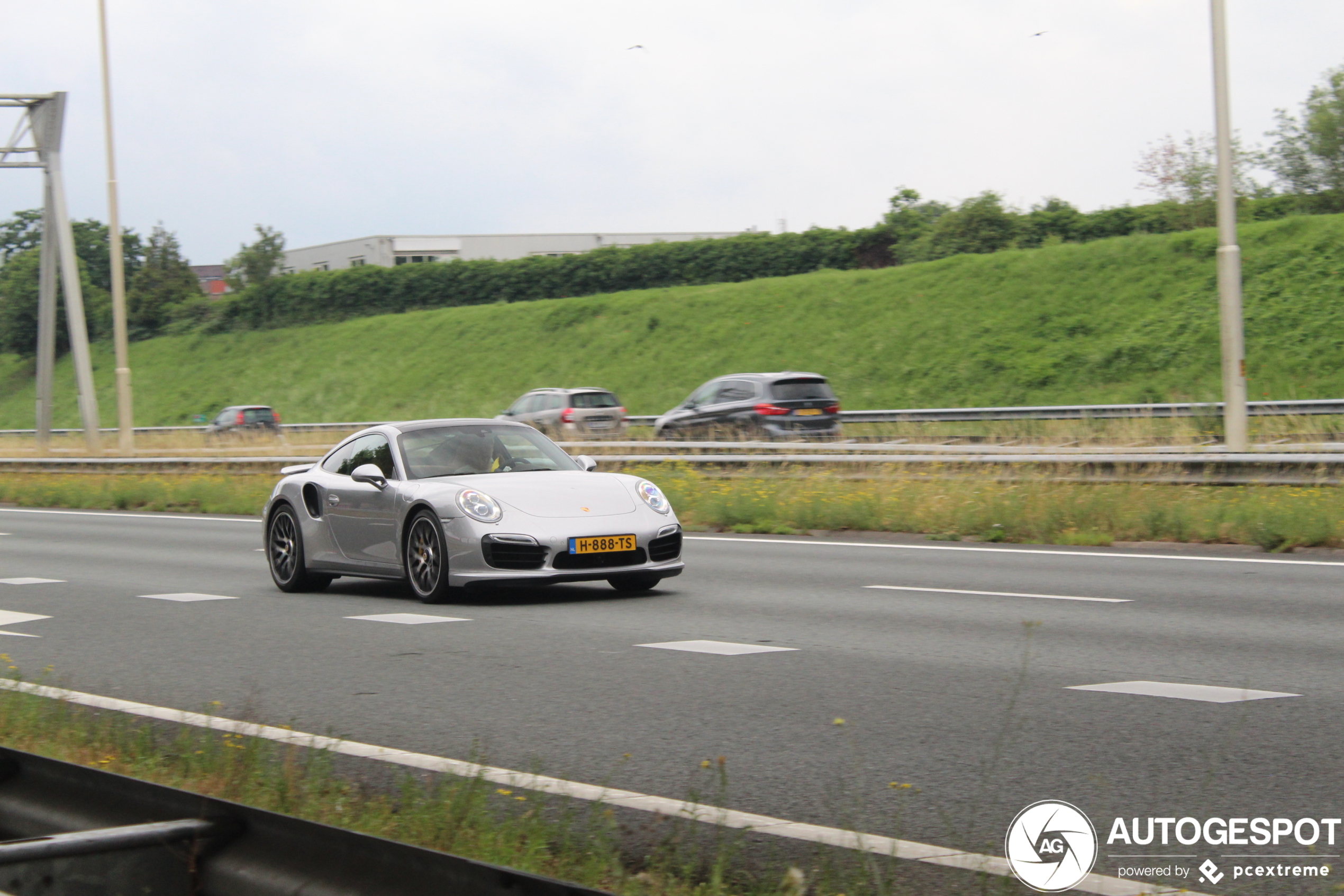 Porsche 991 Turbo S MkI