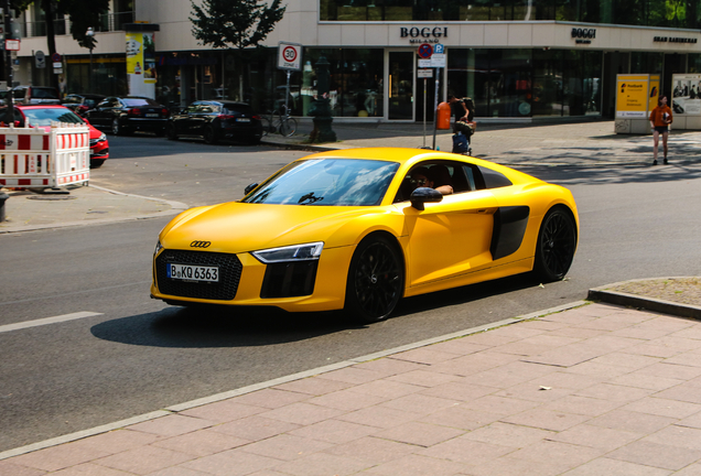 Audi R8 V10 2015