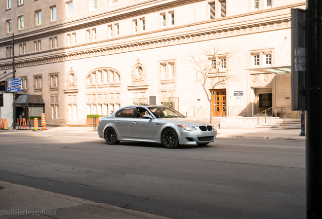 BMW M5 E60 2005