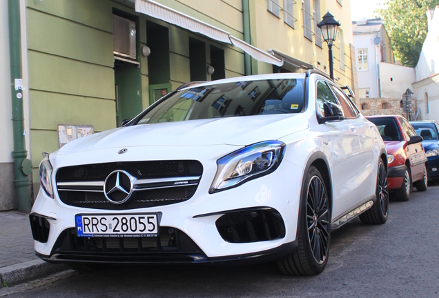 Mercedes-AMG GLA 45 X156 2017